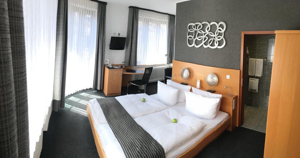 Hotel Heymann Кайзерслаутерн Экстерьер фото
