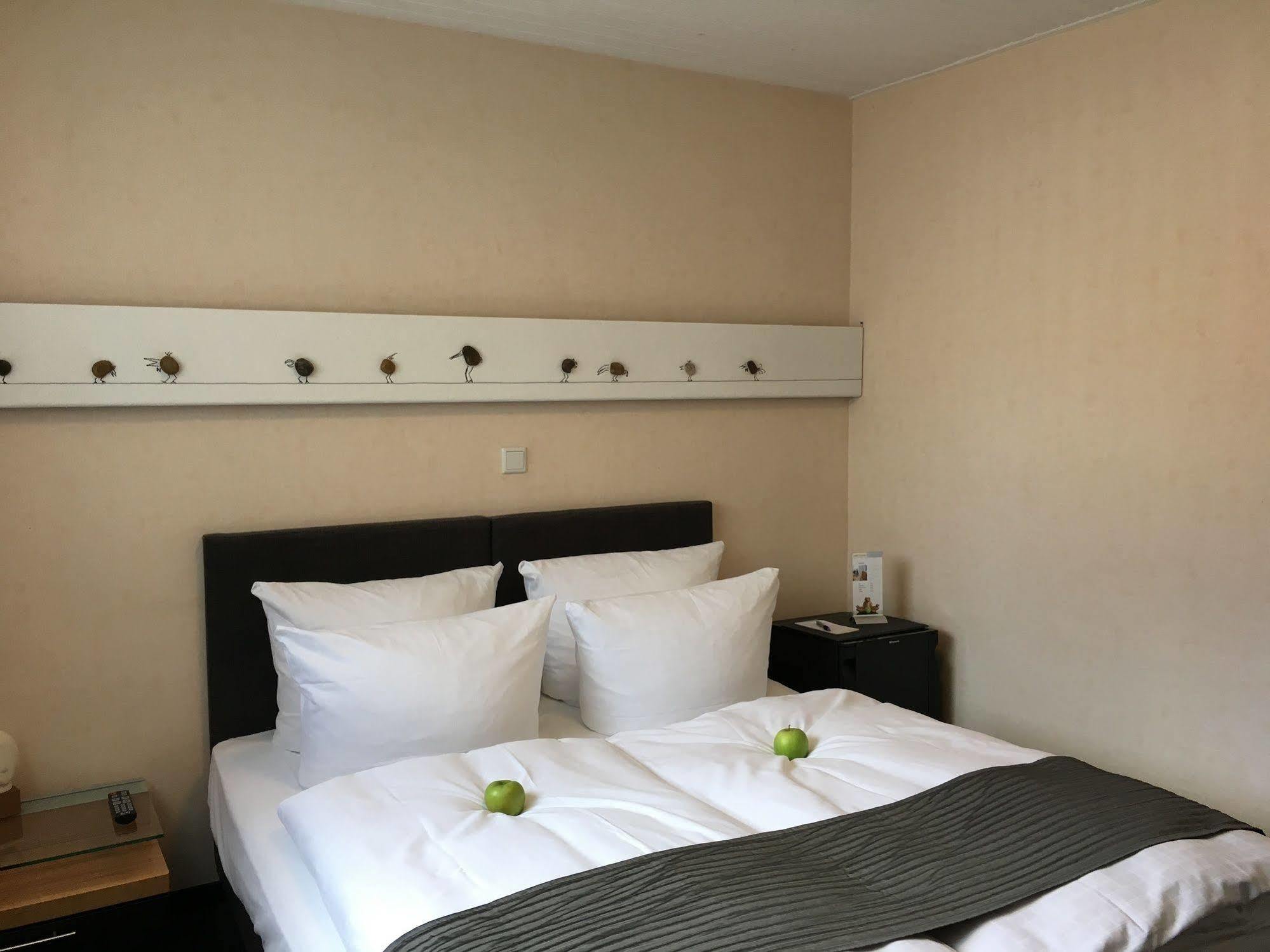 Hotel Heymann Кайзерслаутерн Экстерьер фото